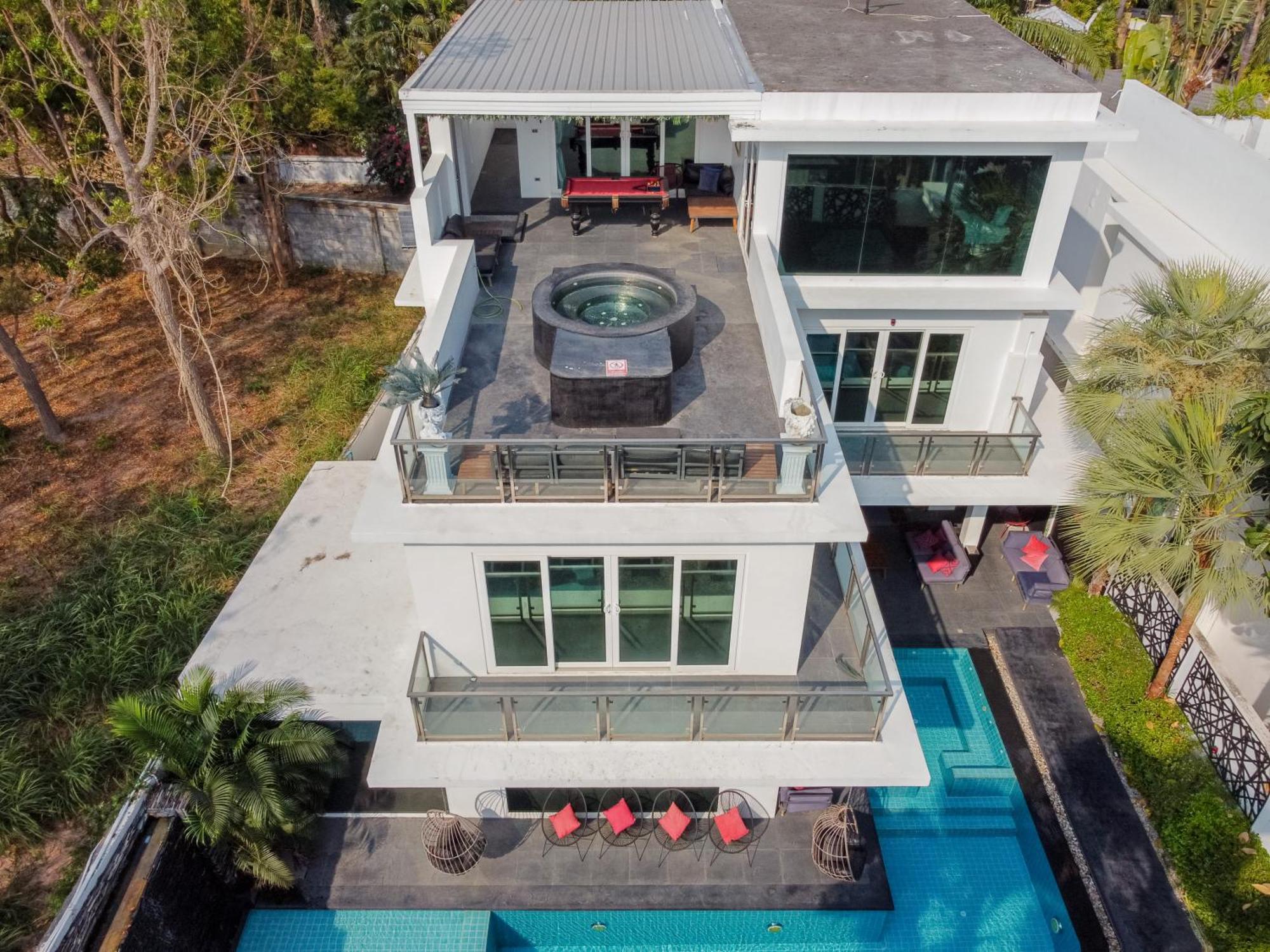 Villas In Pattaya Джомтиен Бийч Екстериор снимка
