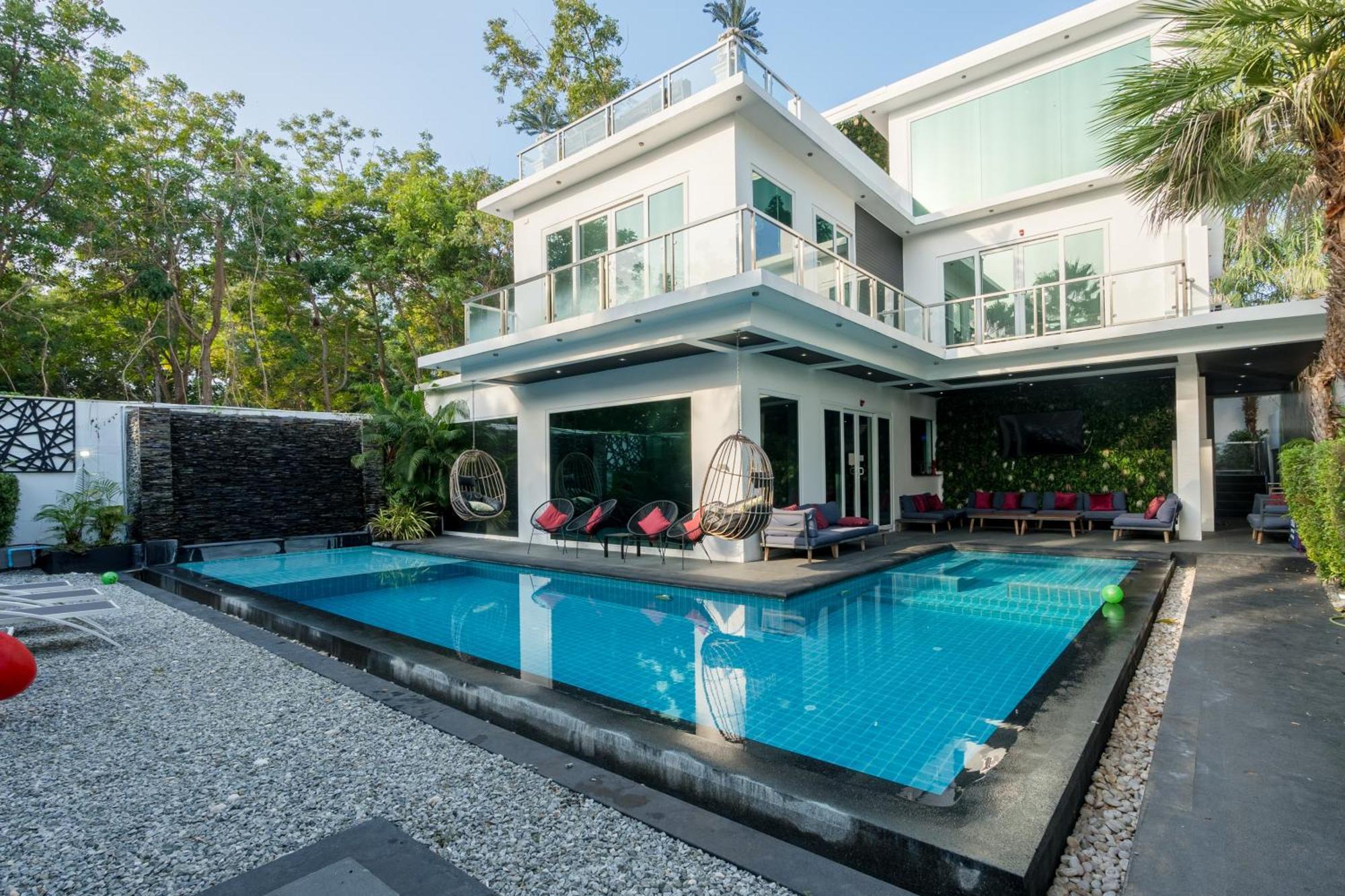 Villas In Pattaya Джомтиен Бийч Екстериор снимка